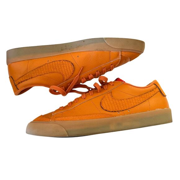 Athletic_Shoes